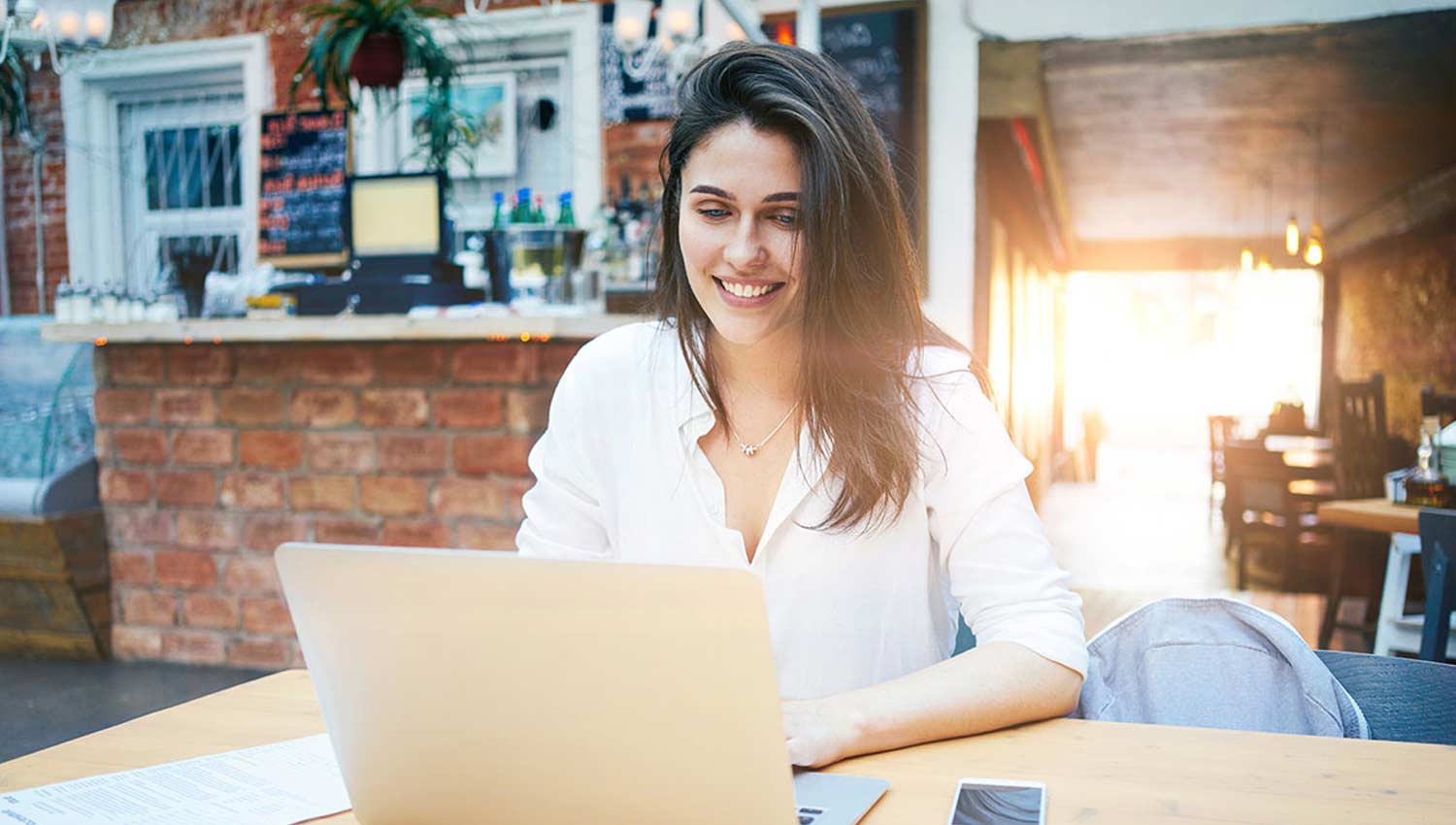 Kadının Gücüyle Köklerden Geleceğe Kadının Gücüyle Köklerden Geleceğe